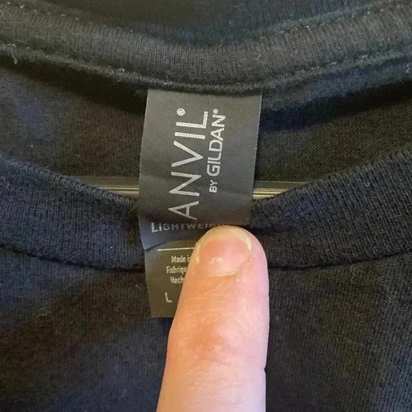 T shirt - Picture 3 of 3